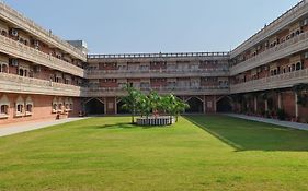 Hotel Rajwada Palace